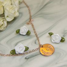 Load image into Gallery viewer, Belle - Initial Disc Necklace